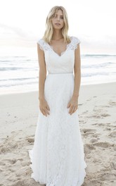 Bohemian A-line Elegant Lace Cap Sleeve Wedding Dress With V-neck And Keyhole