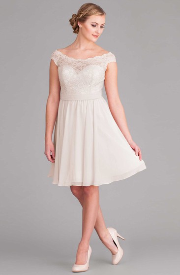 short wedding dress with lace sleeves